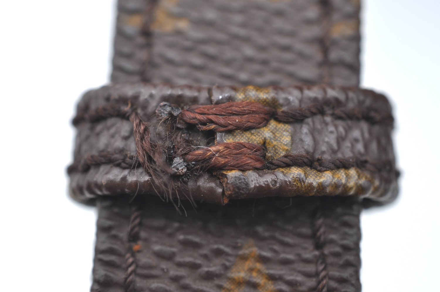 Authentic Louis Vuitton Monogram Nile 34 Shoulder Cross Body Bag Old Model K5842