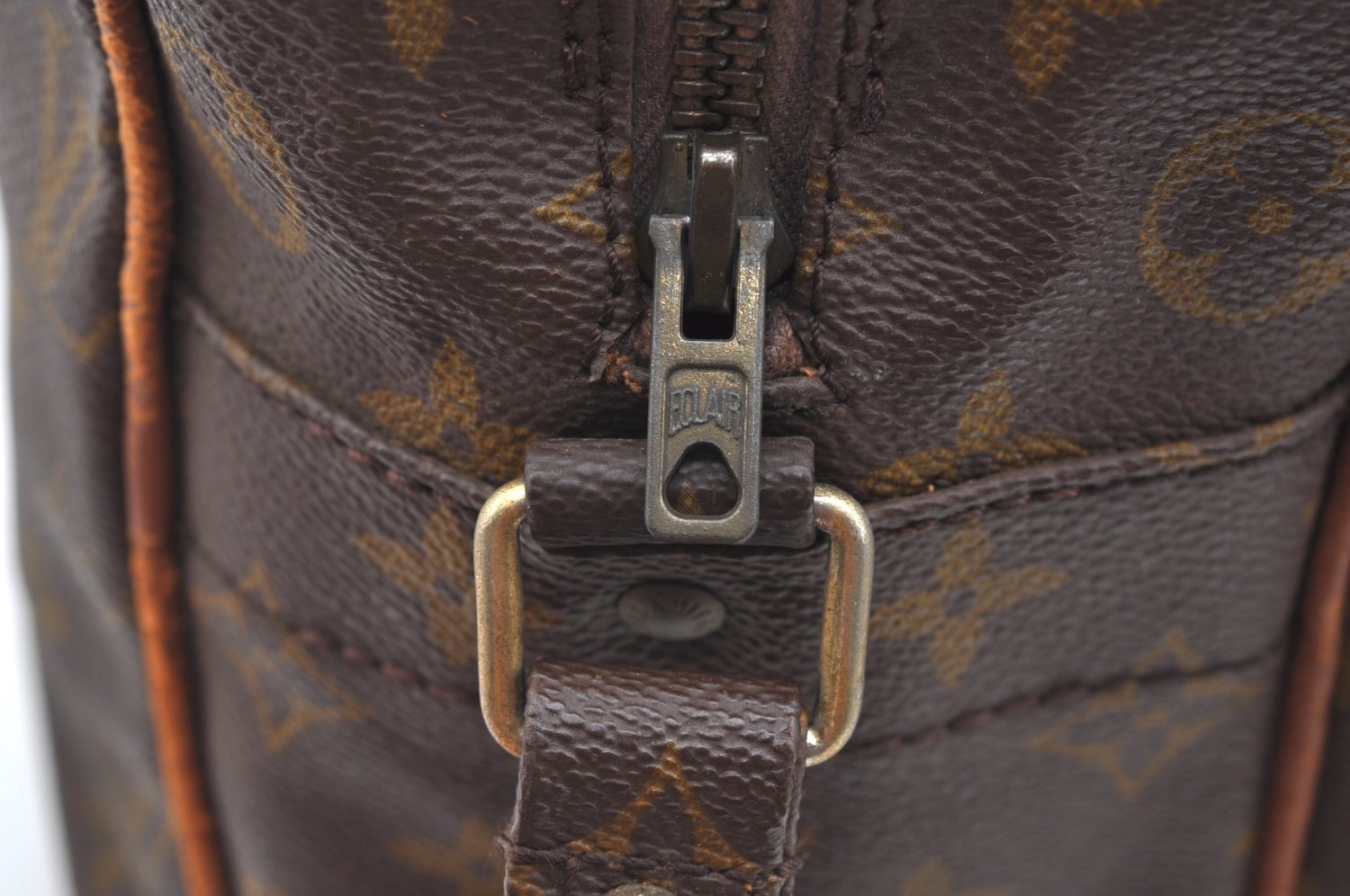 Authentic Louis Vuitton Monogram Nile 34 Shoulder Cross Body Bag Old Model K5842