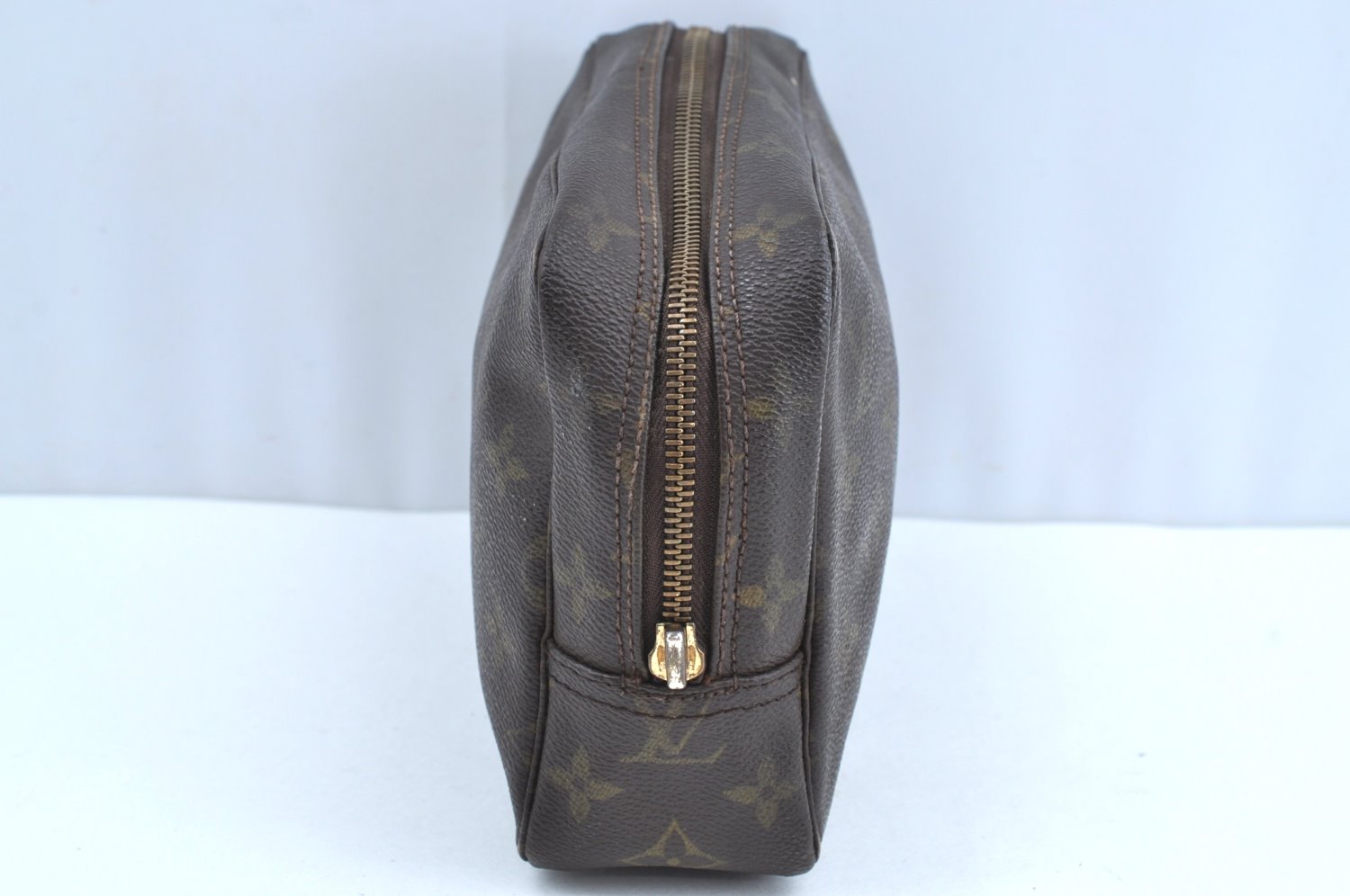 Auth Louis Vuitton Monogram Trousse Toilette 23 Clutch Bag M47524 LV Junk K5846