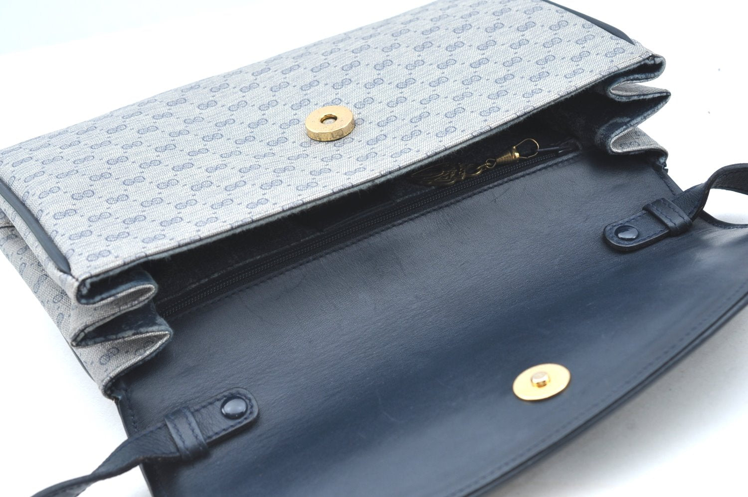 Authentic GUCCI Micro GG PVC Leather Shoulder Cross Body Bag Navy Blue K5871