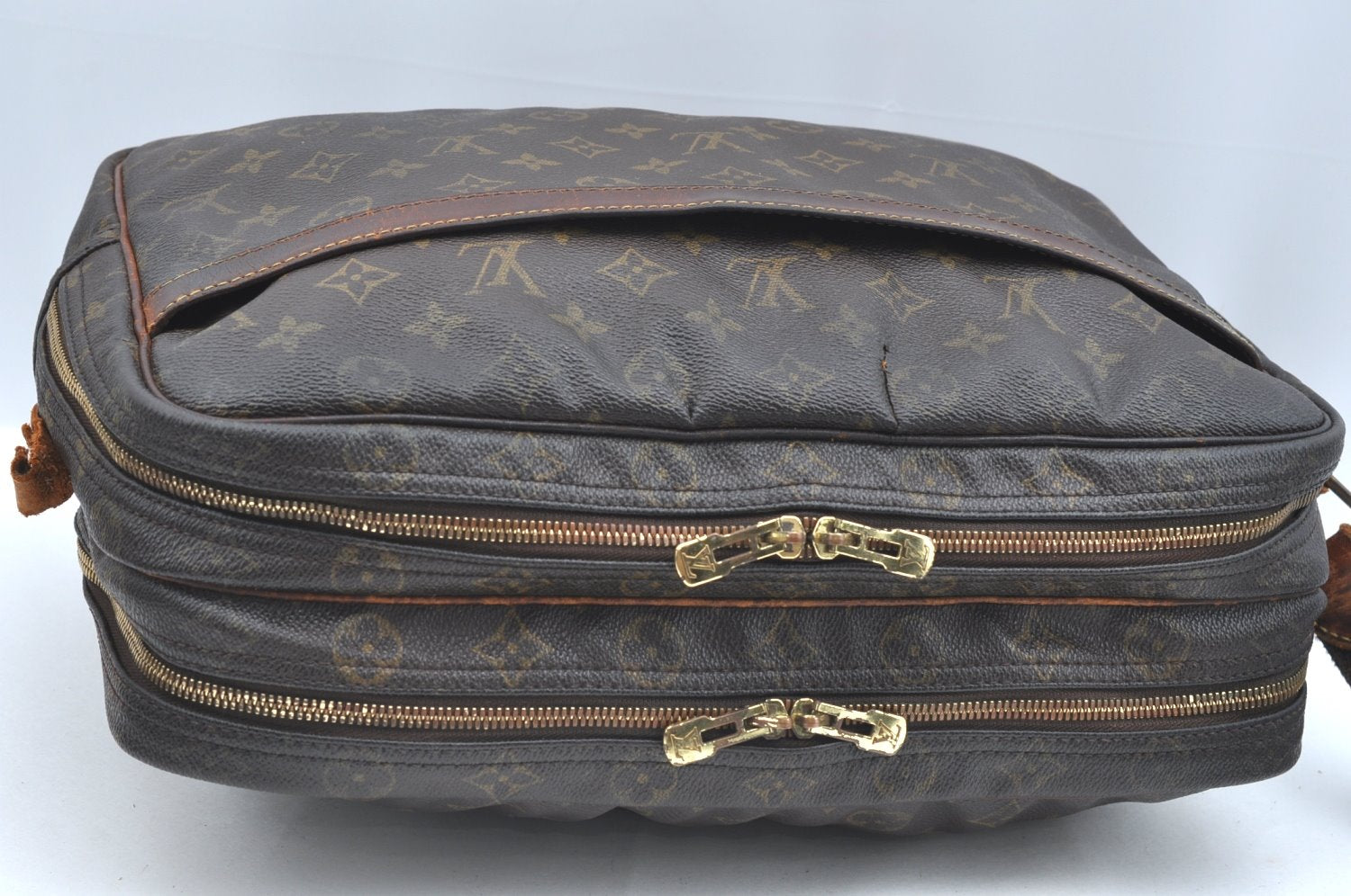 Auth Louis Vuitton Monogram Reporter GM Shoulder Cross Bag M45252 LV Junk K5872