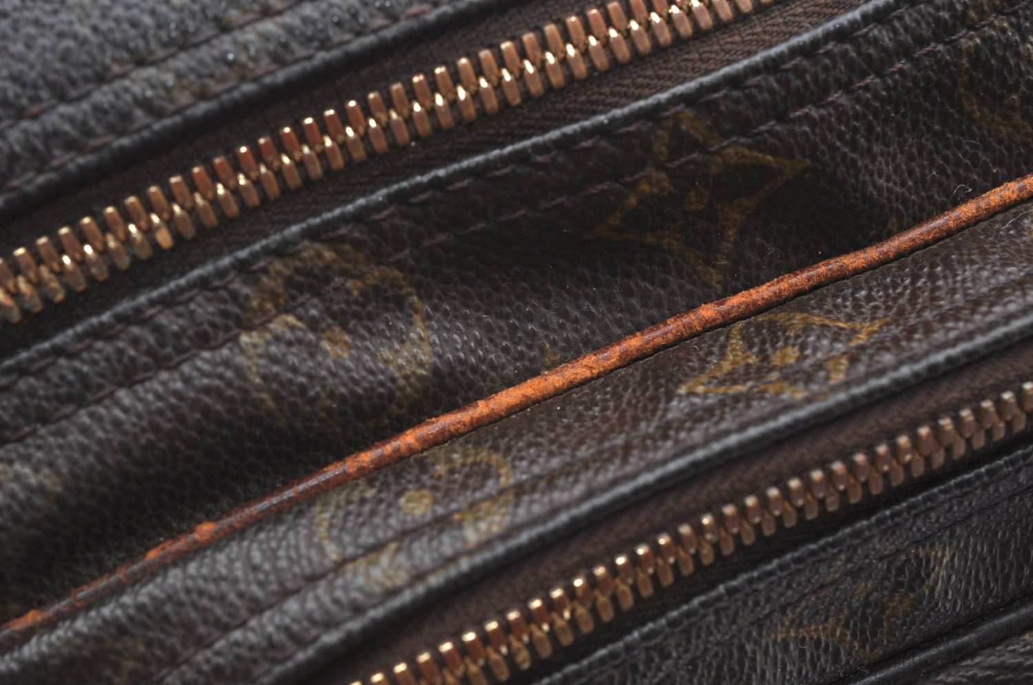 Auth Louis Vuitton Monogram Reporter GM Shoulder Cross Bag M45252 LV Junk K5872