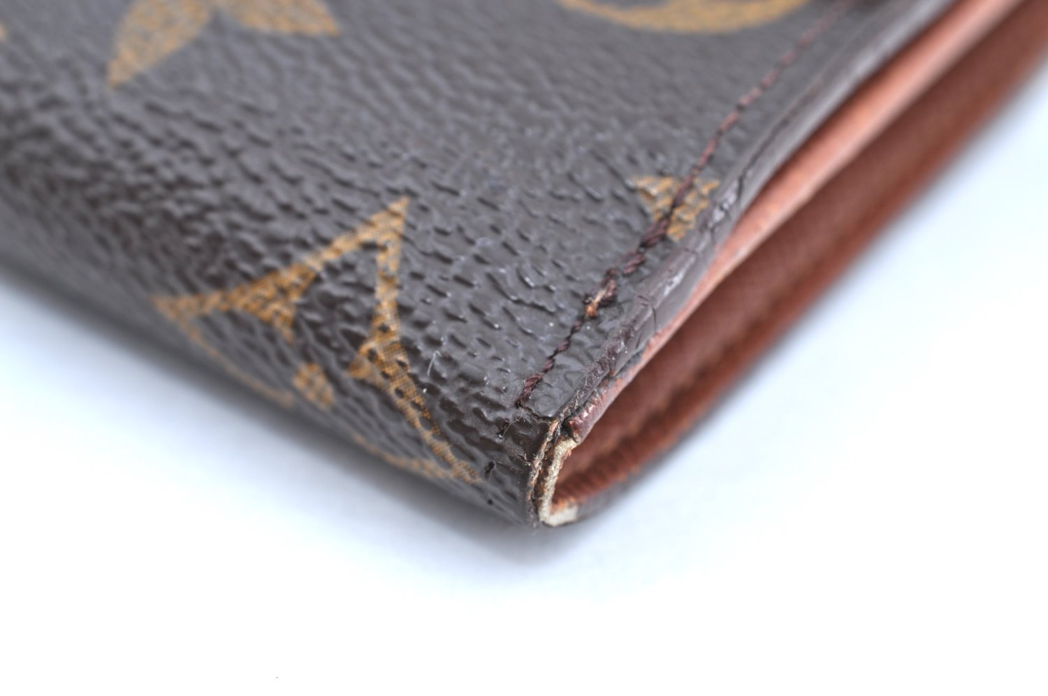Authentic Louis Vuitton Monogram M61652 Porte Monnaie Billet Carte Credit K5886