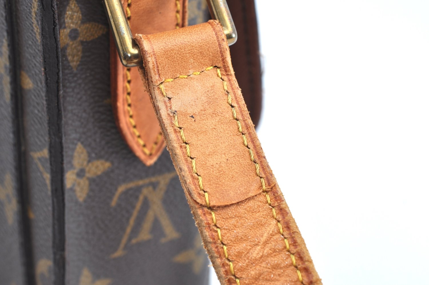 Authentic Louis Vuitton Monogram Saint Cloud GM M51242 Shoulder Cross Bag K5901