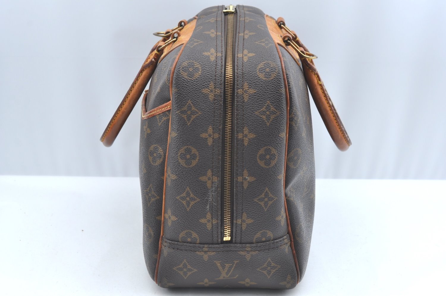 Authentic Louis Vuitton Monogram Deauville Hand Bag M47270 LV K5918