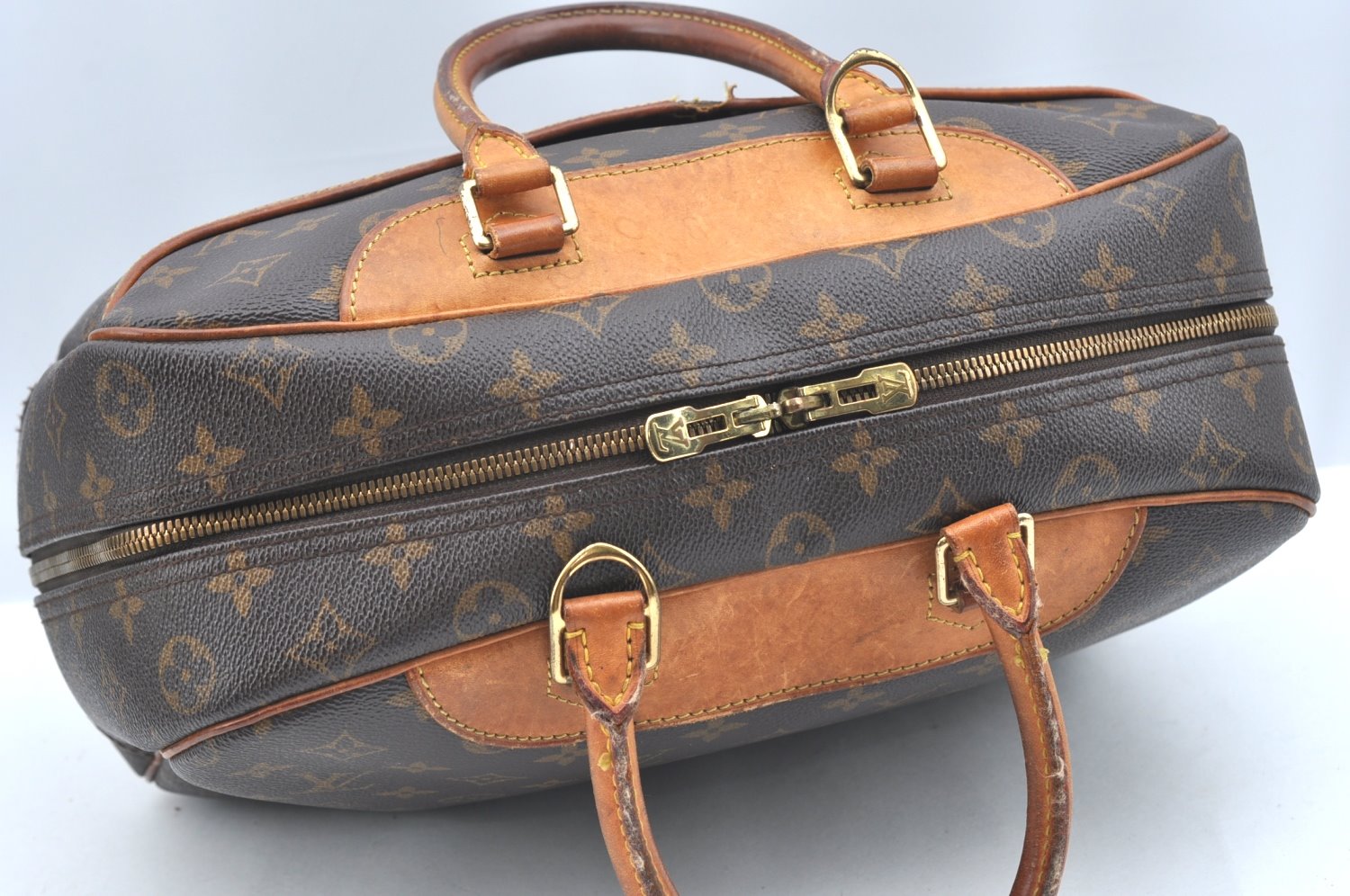 Authentic Louis Vuitton Monogram Deauville Hand Bag M47270 LV K5918