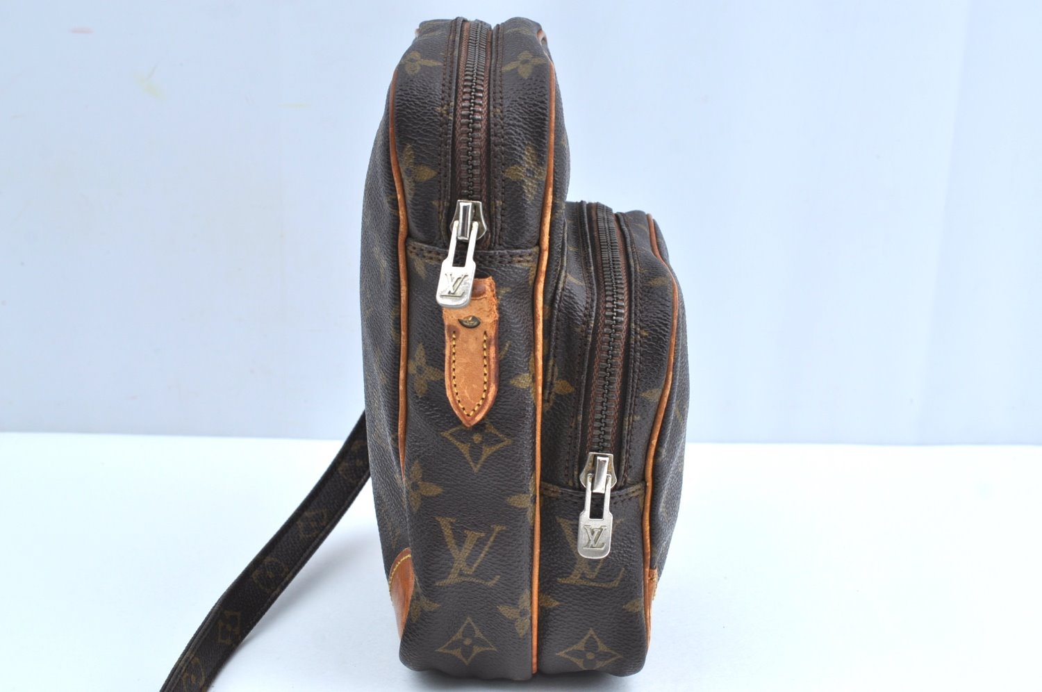 Auth Louis Vuitton Monogram Amazone Shoulder Cross Body Bag M45236 LV Junk K5922