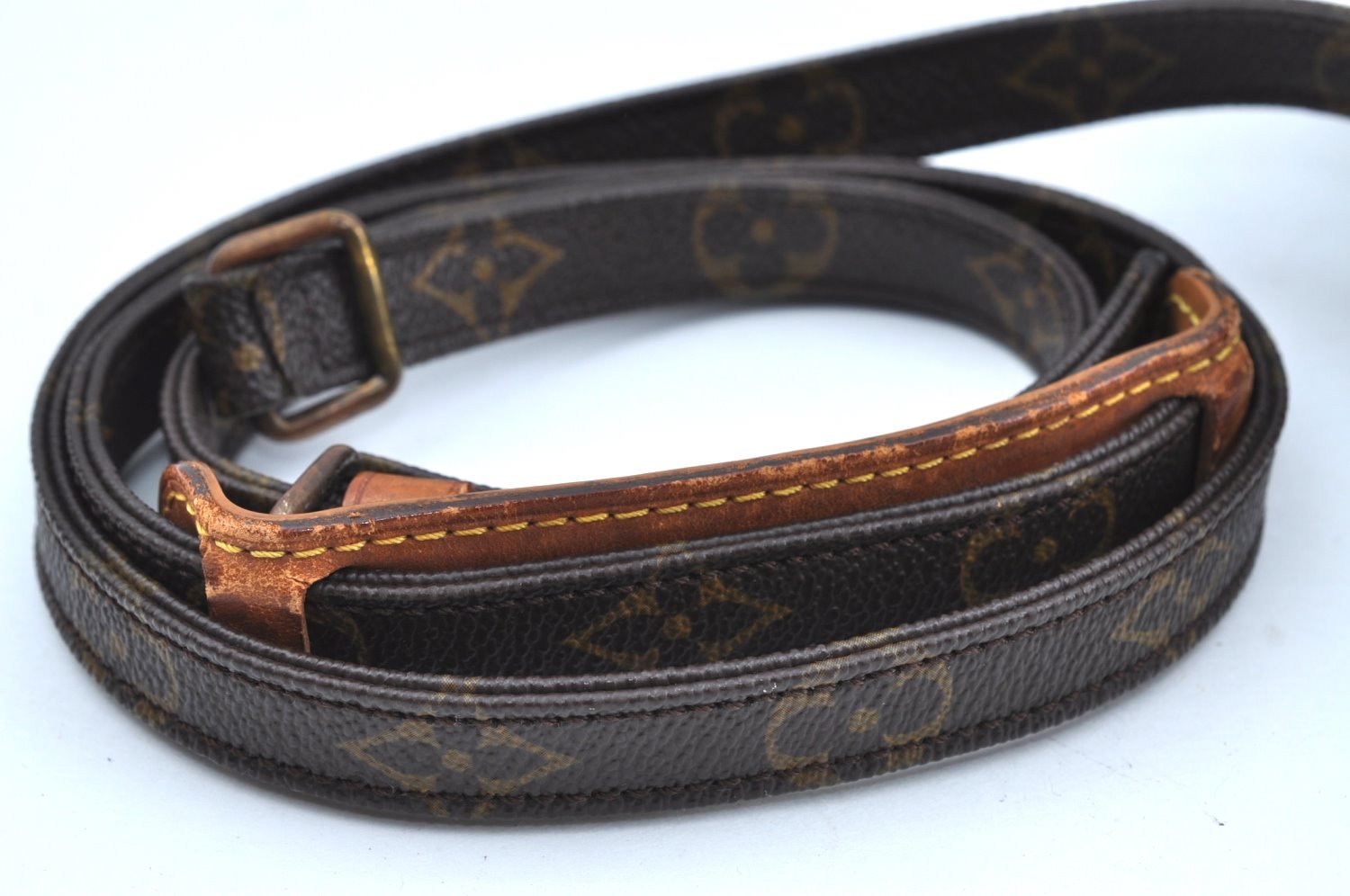 Auth Louis Vuitton Monogram Amazone Shoulder Cross Body Bag M45236 LV Junk K5922