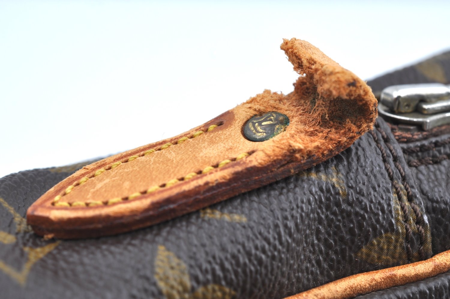 Auth Louis Vuitton Monogram Amazone Shoulder Cross Body Bag M45236 LV Junk K5922