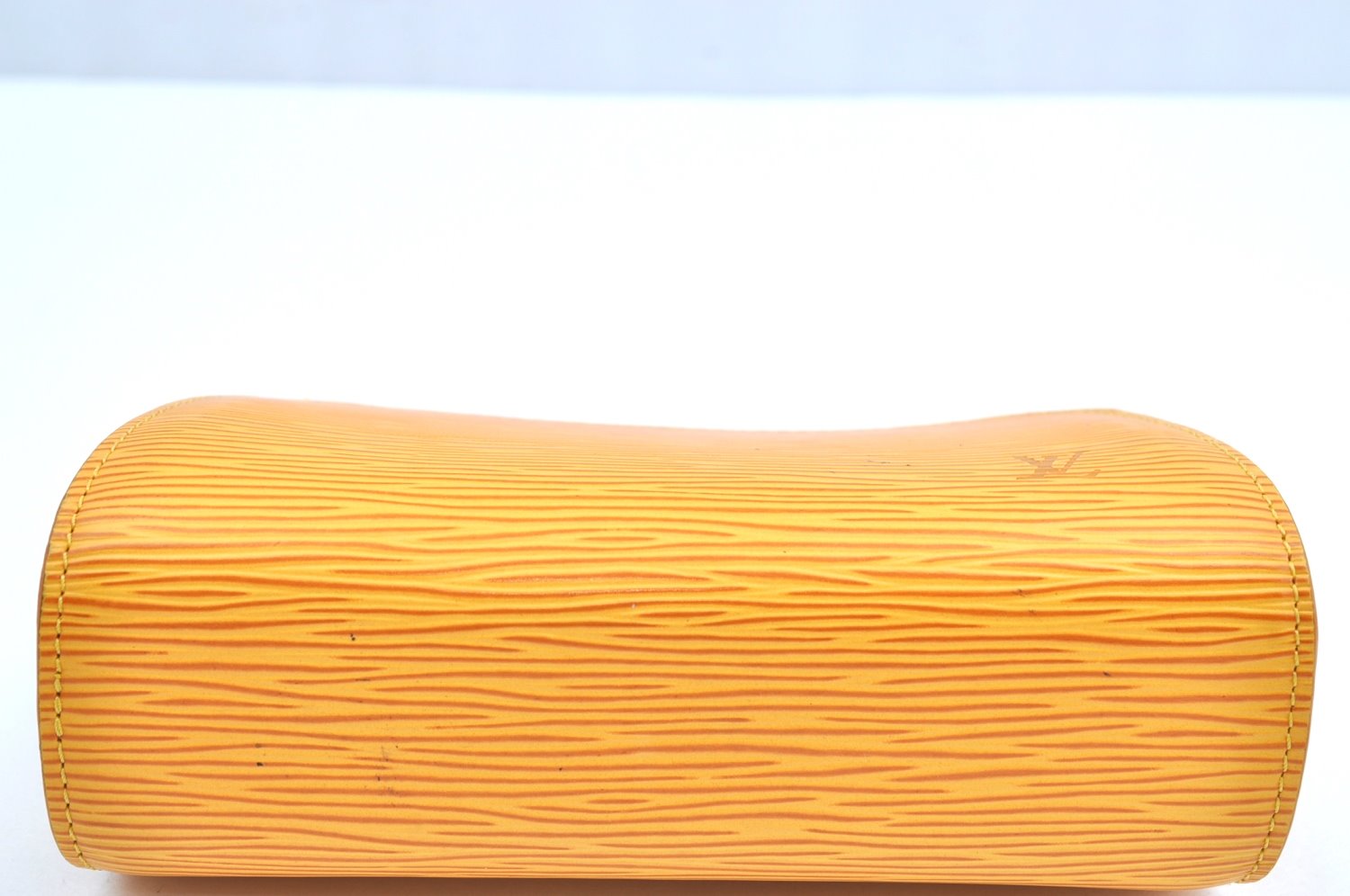 Authentic Louis Vuitton Epi Dauphine Cosmetic Pouch Yellow M48449 LV Junk K5925