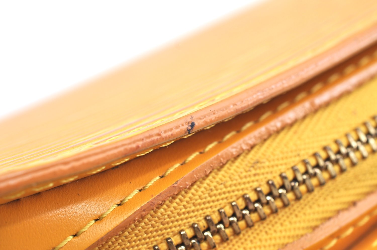 Authentic Louis Vuitton Epi Dauphine Cosmetic Pouch Yellow M48449 LV Junk K5925