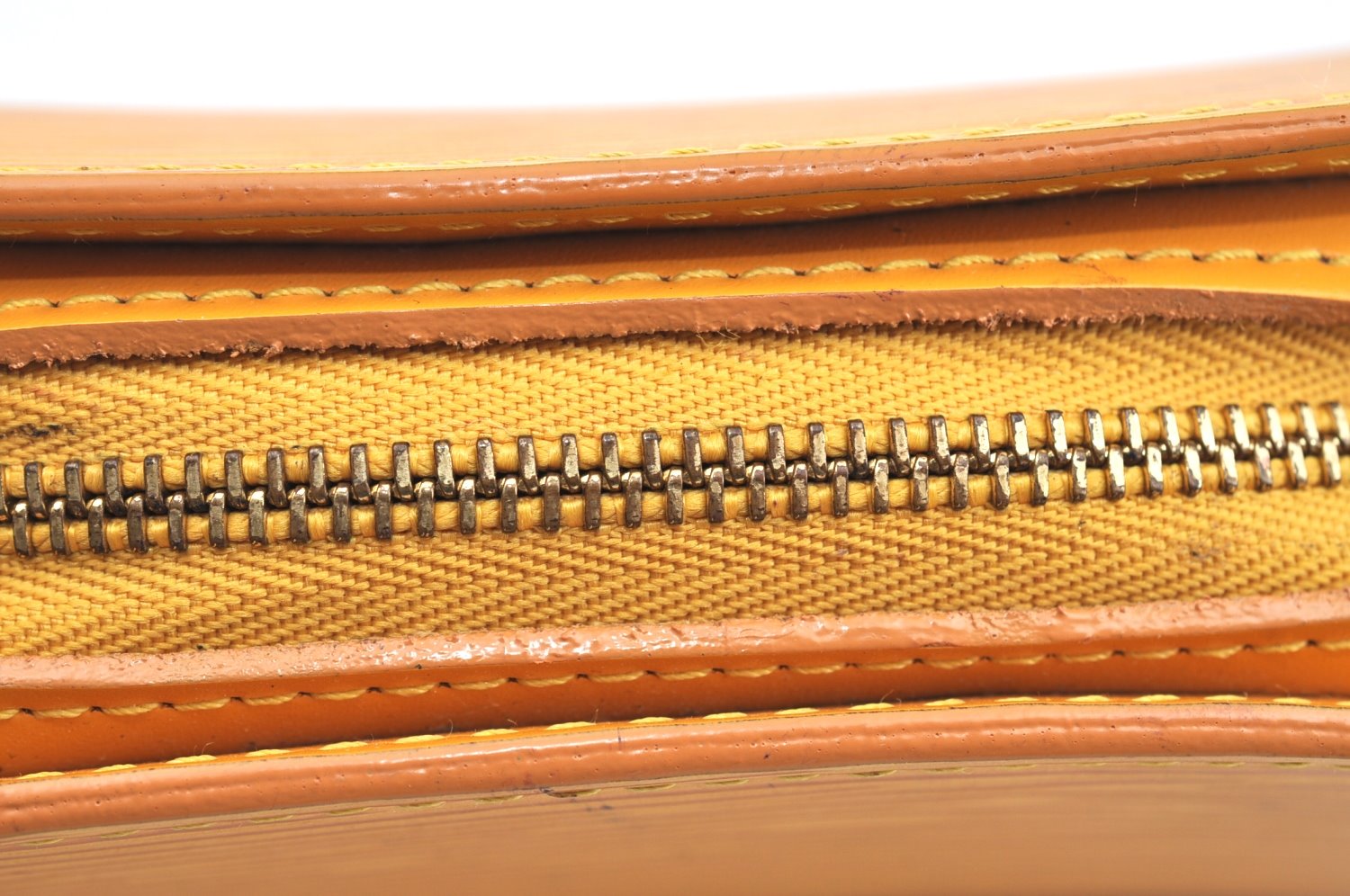 Authentic Louis Vuitton Epi Dauphine Cosmetic Pouch Yellow M48449 LV Junk K5925