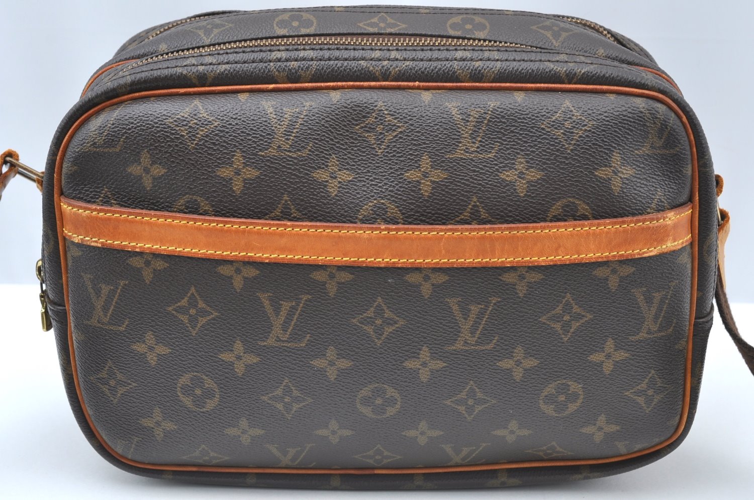 Auth Louis Vuitton Monogram Reporter PM Shoulder Cross Bag M45254 LV Junk K5940