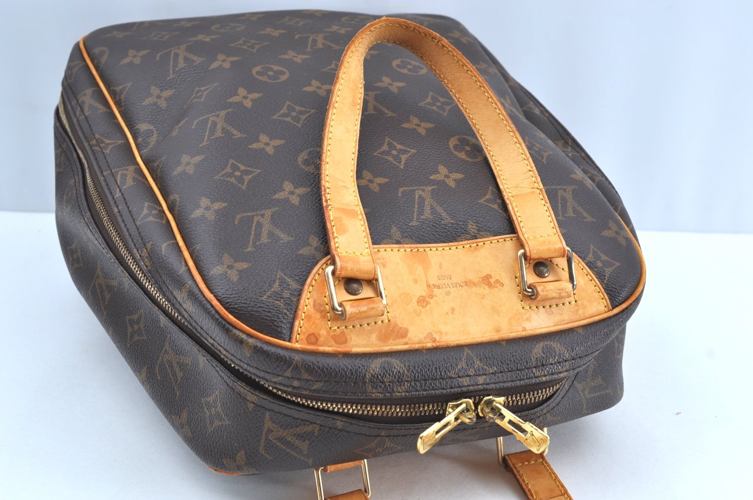 Authentic Louis Vuitton Monogram Excursion Hand Bag M41450 LV K5947