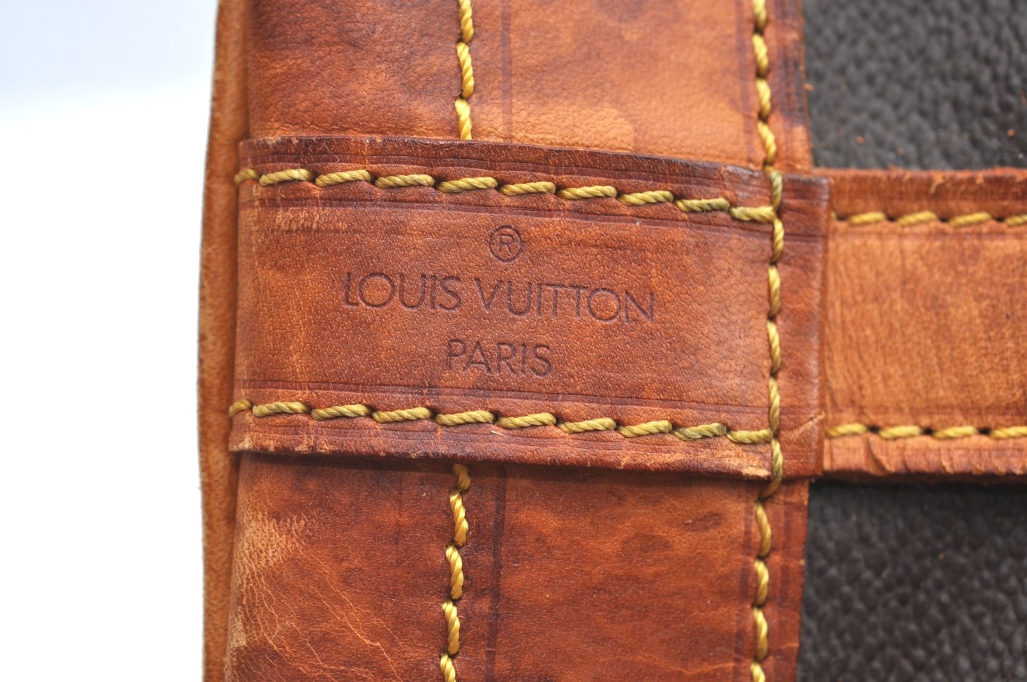 Authentic Louis Vuitton Monogram Noe Shoulder Drawstring Bag M42224 LV K5950