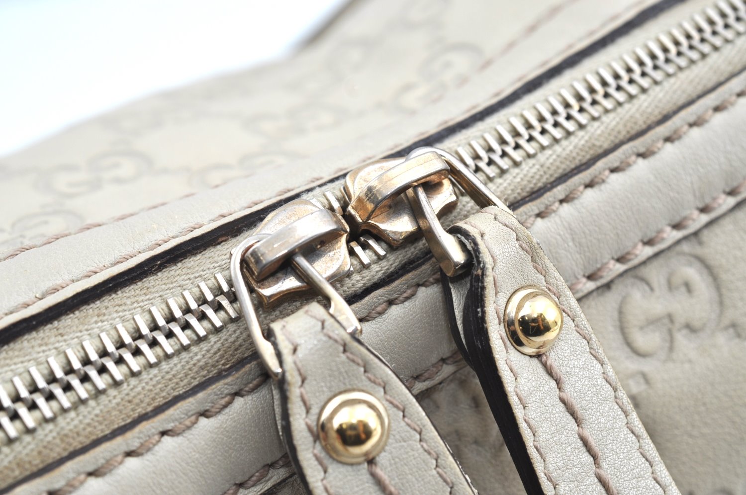 Authentic GUCCI Sukey Guccissima 2Way Shoulder Tote Bag GG Leather White K5953