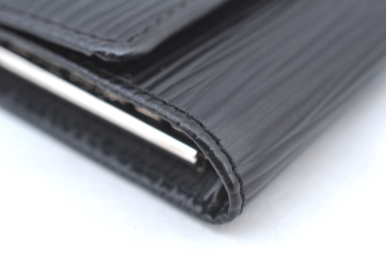 Authentic Louis Vuitton Epi Multicles 6 Key Case Black M63812 LV Box K5958