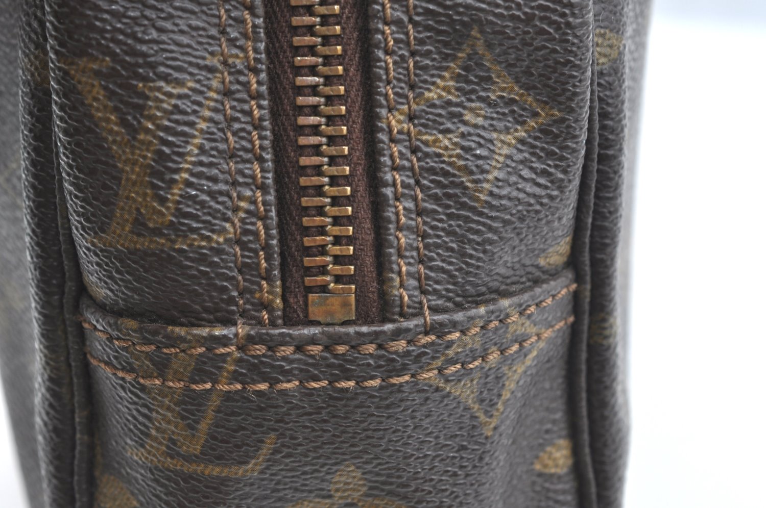 Auth Louis Vuitton Monogram Trousse Toilette 28 Clutch Bag M47522 LV Junk K5976