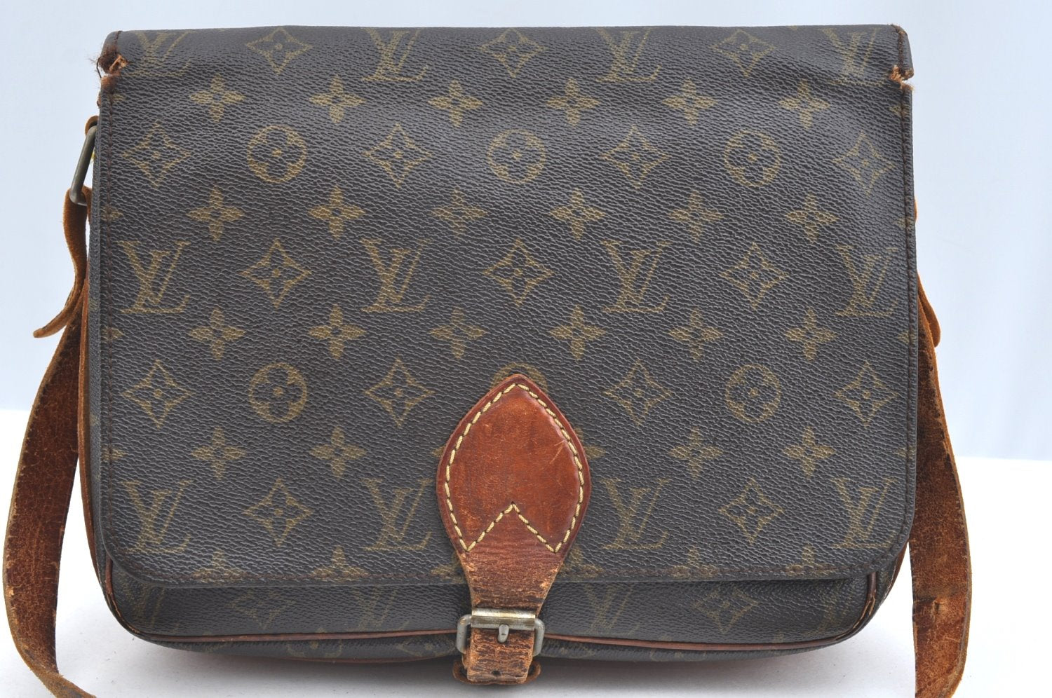 Authentic Louis Vuitton Monogram Cartouchiere GM Shoulder Bag Old Model K5979