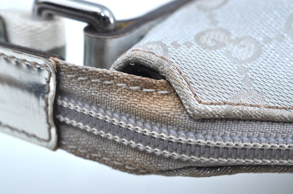 Authentic GUCCI Sherry Line Shoulder Bag GG Canvas Leather 192756 Silver K6001