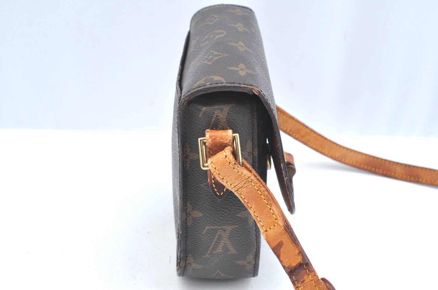 Authentic Louis Vuitton Monogram Saint Cloud PM M51244 Shoulder Bag Junk K6016