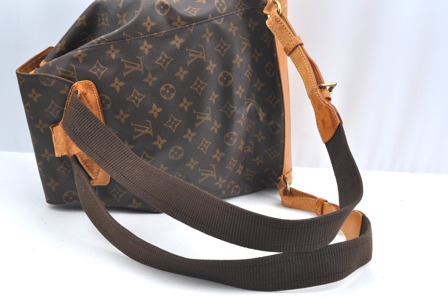Authentic Louis Vuitton Monogram Montsouris GM Backpack M51135 LV K6020