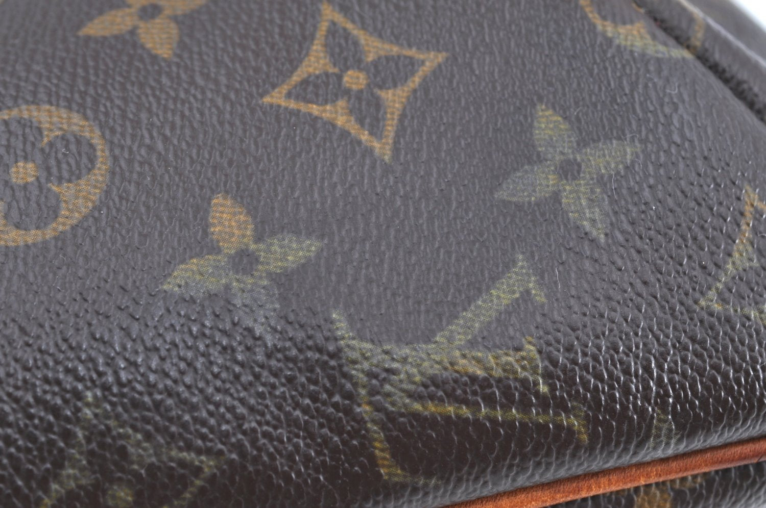 Authentic Louis Vuitton Monogram Musette Shoulder Cross Body Bag M51256 LV K6023