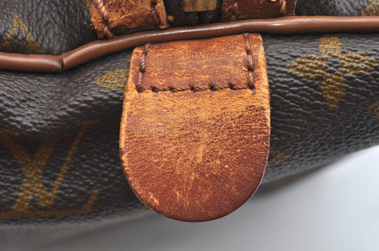 Authentic Louis Vuitton Monogram Sac Souple 35 Hand Boston Bag M41626 LV K6030