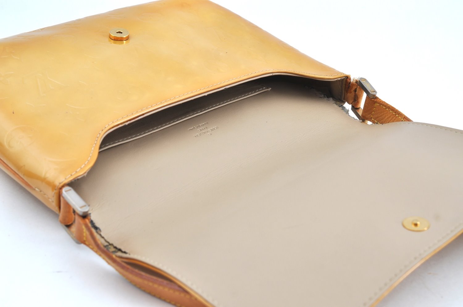 Auth Louis Vuitton Vernis Thompson Street Shoulder Bag Yellow M91008 Junk K6036