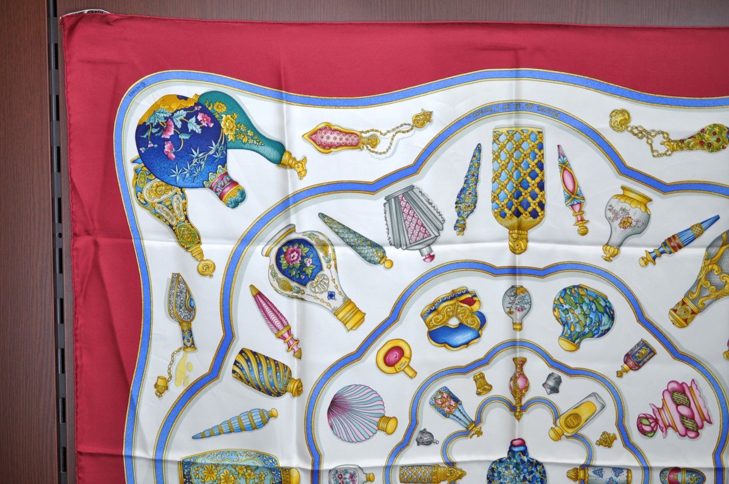 Authentic HERMES Carre 90 Scarf 