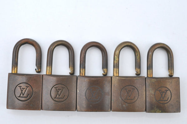 Authentic Louis Vuitton Padlock 10Set Old Model LV K6096