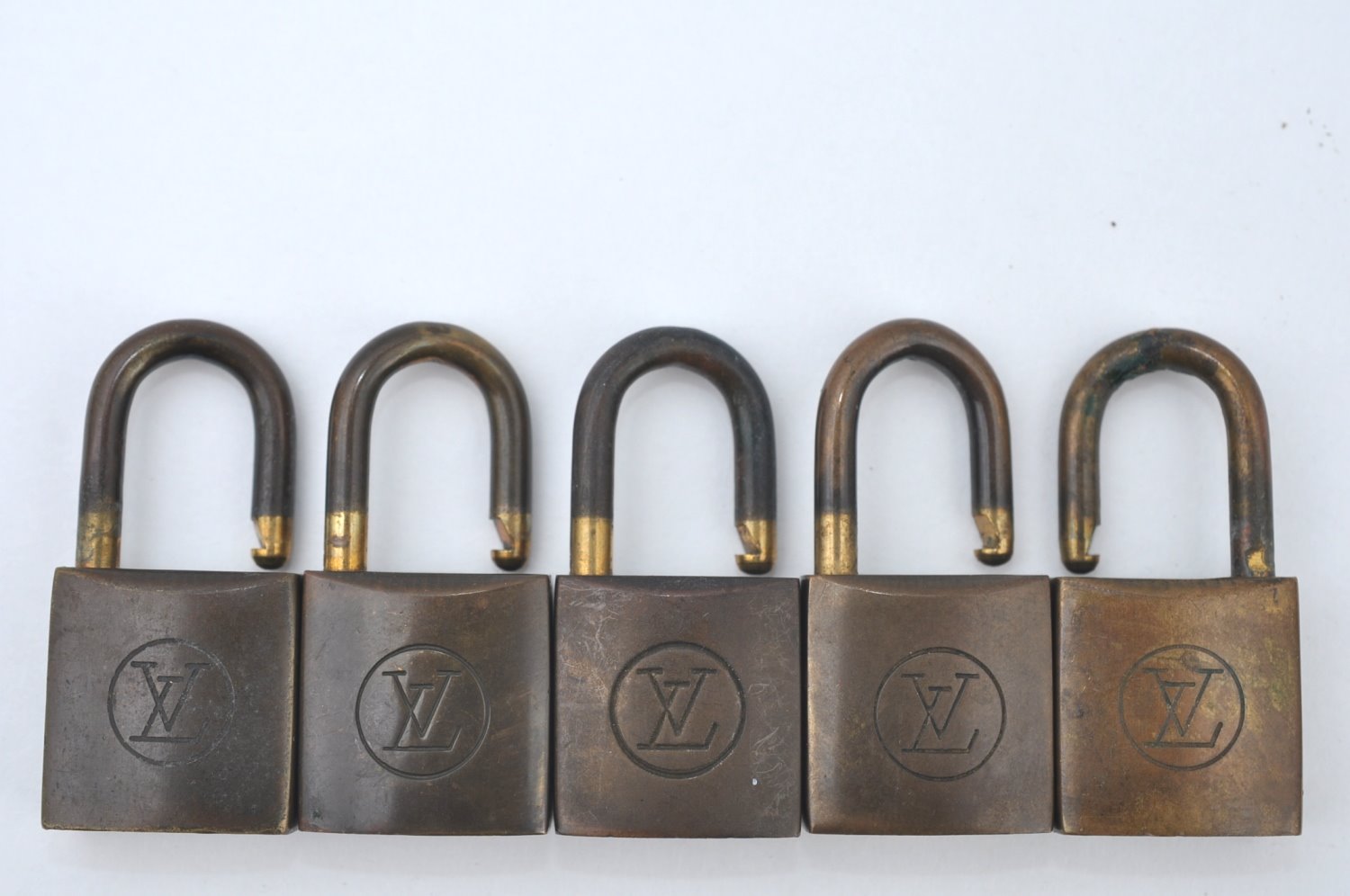 Authentic Louis Vuitton Padlock 10Set Old Model LV K6096