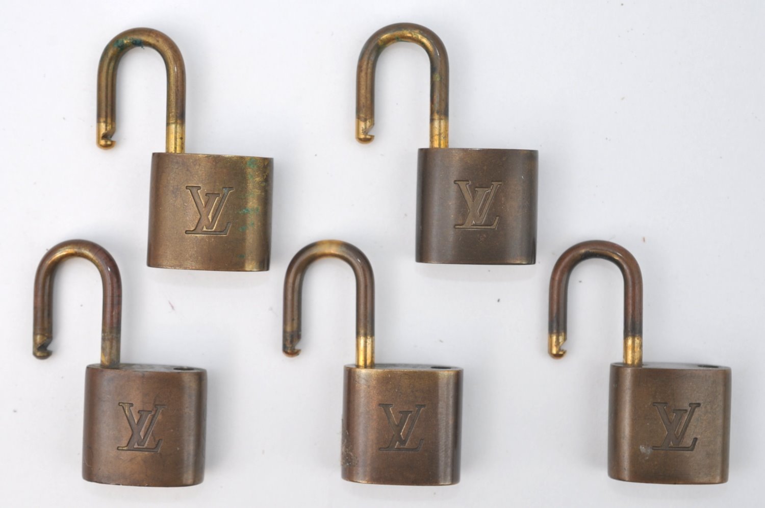 Authentic Louis Vuitton Padlock Gold 10Set LV K6098