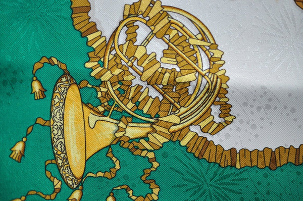 Authentic HERMES Carre 90 Scarf "LES FETES DU ROI SOLEIL" Silk Green K6112