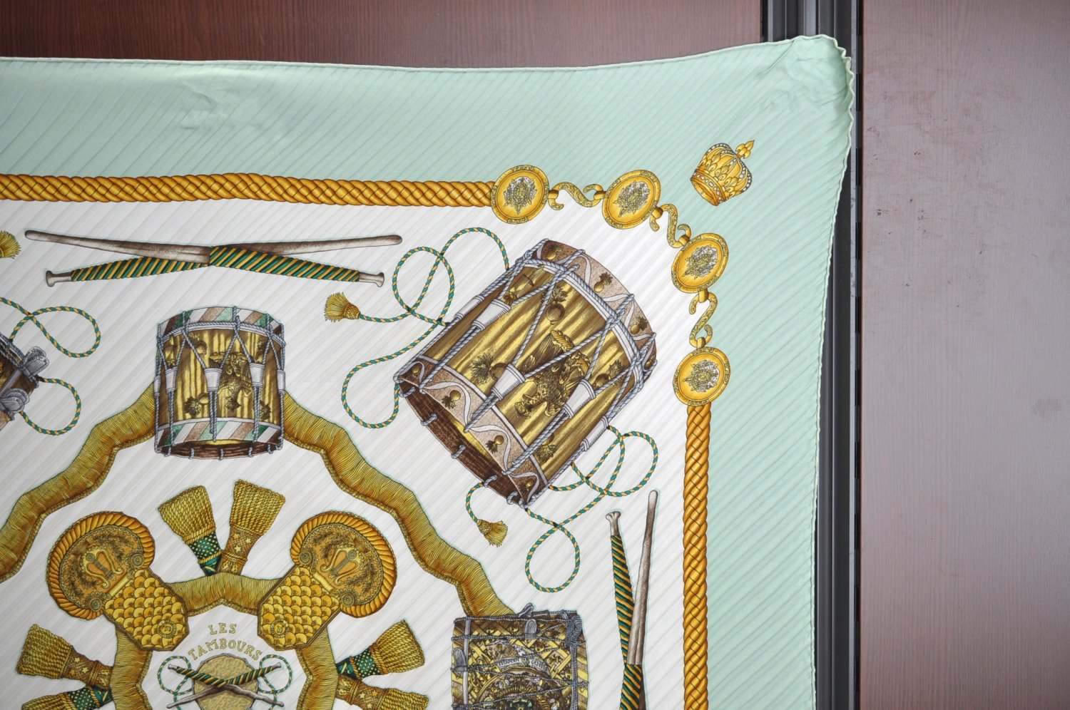 Authentic HERMES Pleats Scarf 