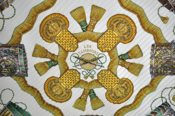 Authentic HERMES Pleats Scarf "LES TAMBOURS" Silk Light Green K6117