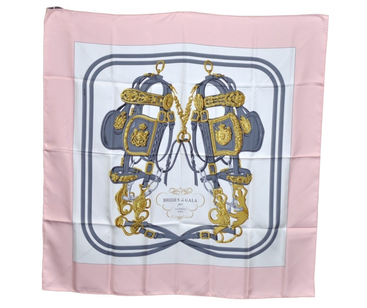 Authentic HERMES Carre 90 Scarf 