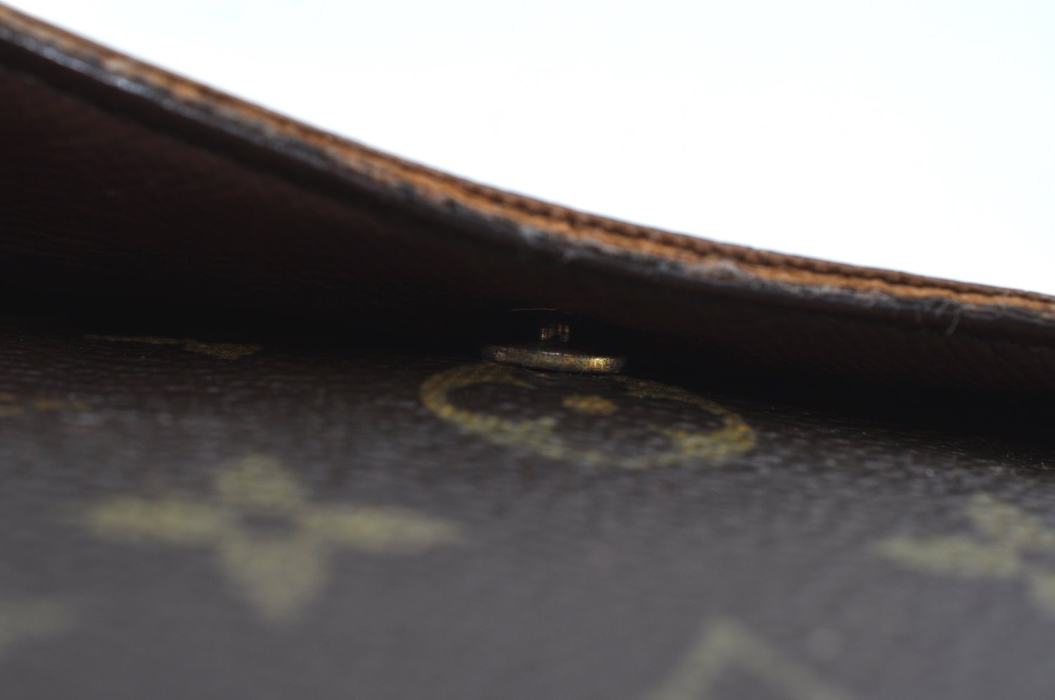 Authentic Louis Vuitton Monogram Portefeuille International M61217 Wallet K6133