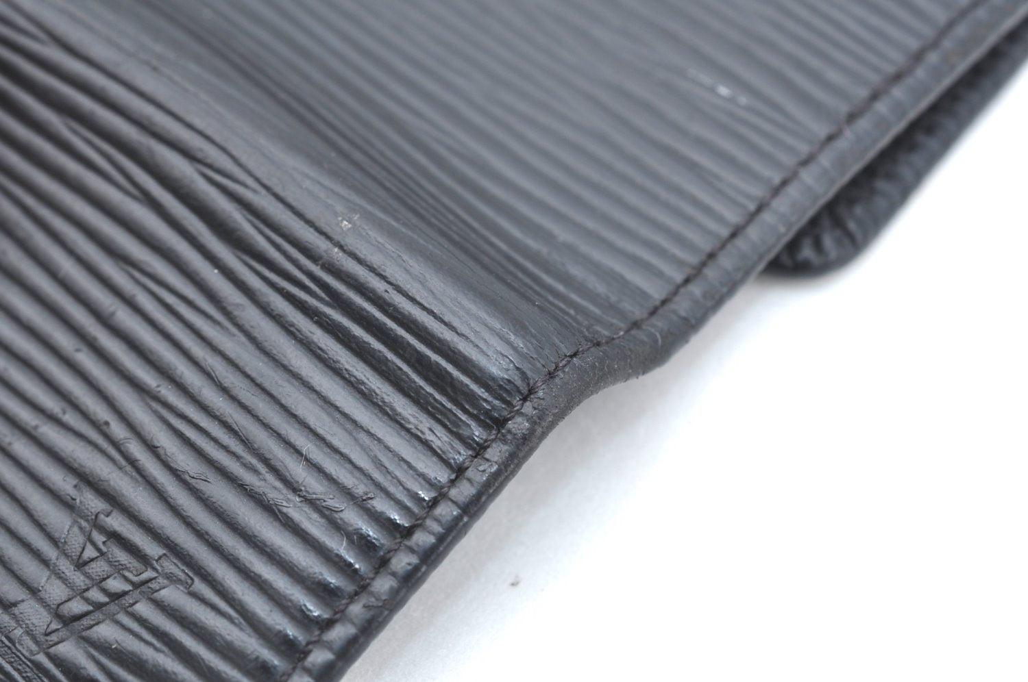 Authentic Louis Vuitton Epi Multicles 6 Key Case Black M63812 LV K6134