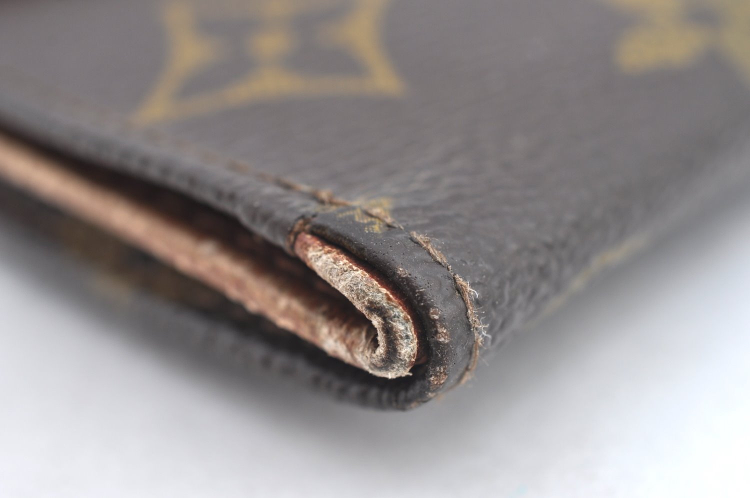 Authentic Louis Vuitton Monogram Porte Monnaie Billets Wallet M61660 LV K6135