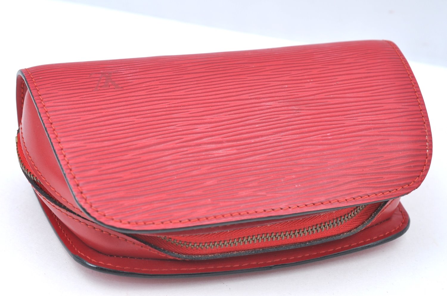 Authentic Louis Vuitton Epi Dauphine Cosmetic Pouch Red M48447 LV K6163