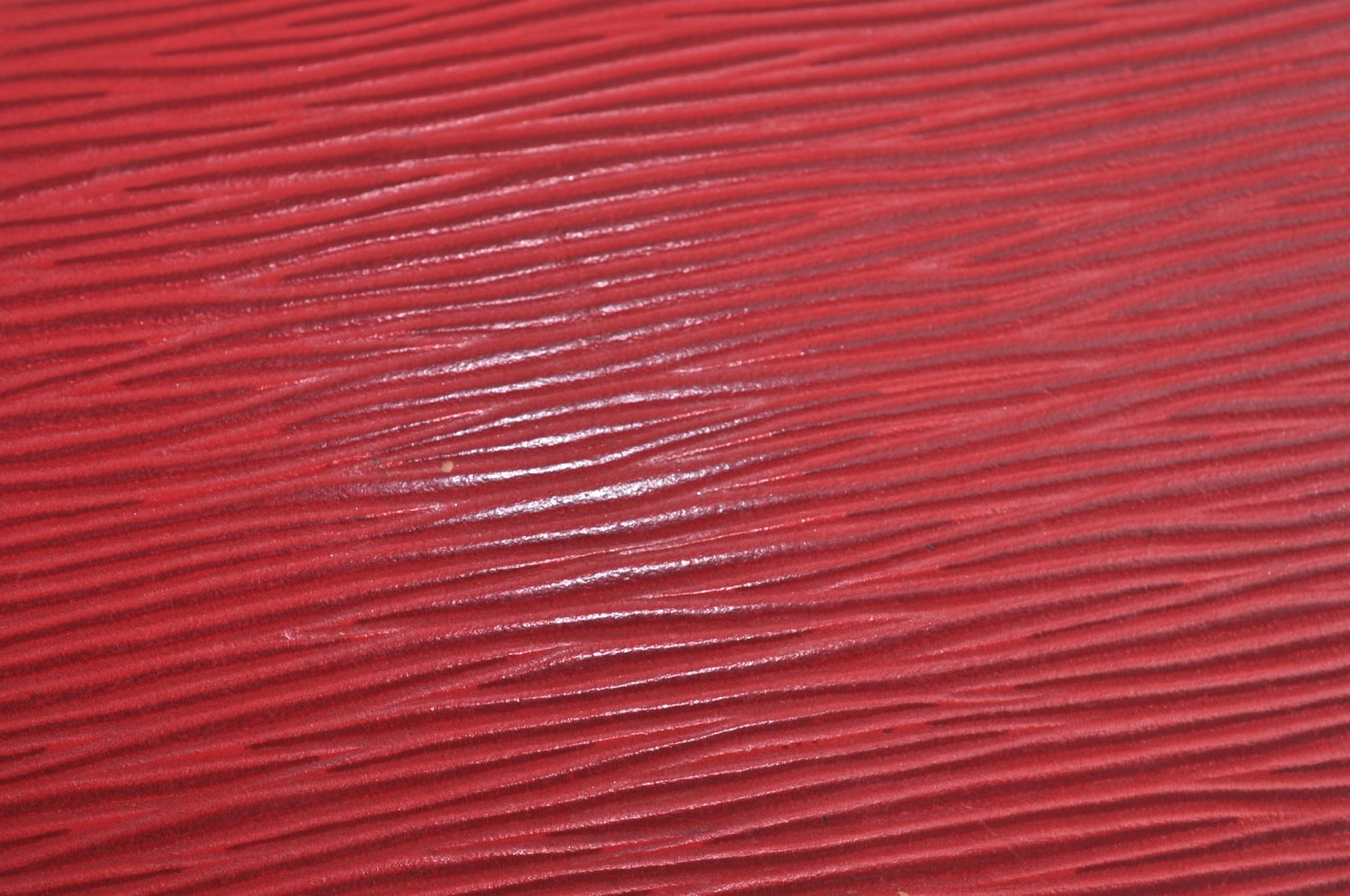 Authentic Louis Vuitton Epi Dauphine Cosmetic Pouch Red M48447 LV K6163