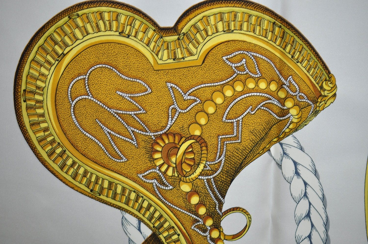 Authentic HERMES Carre 90 Scarf 