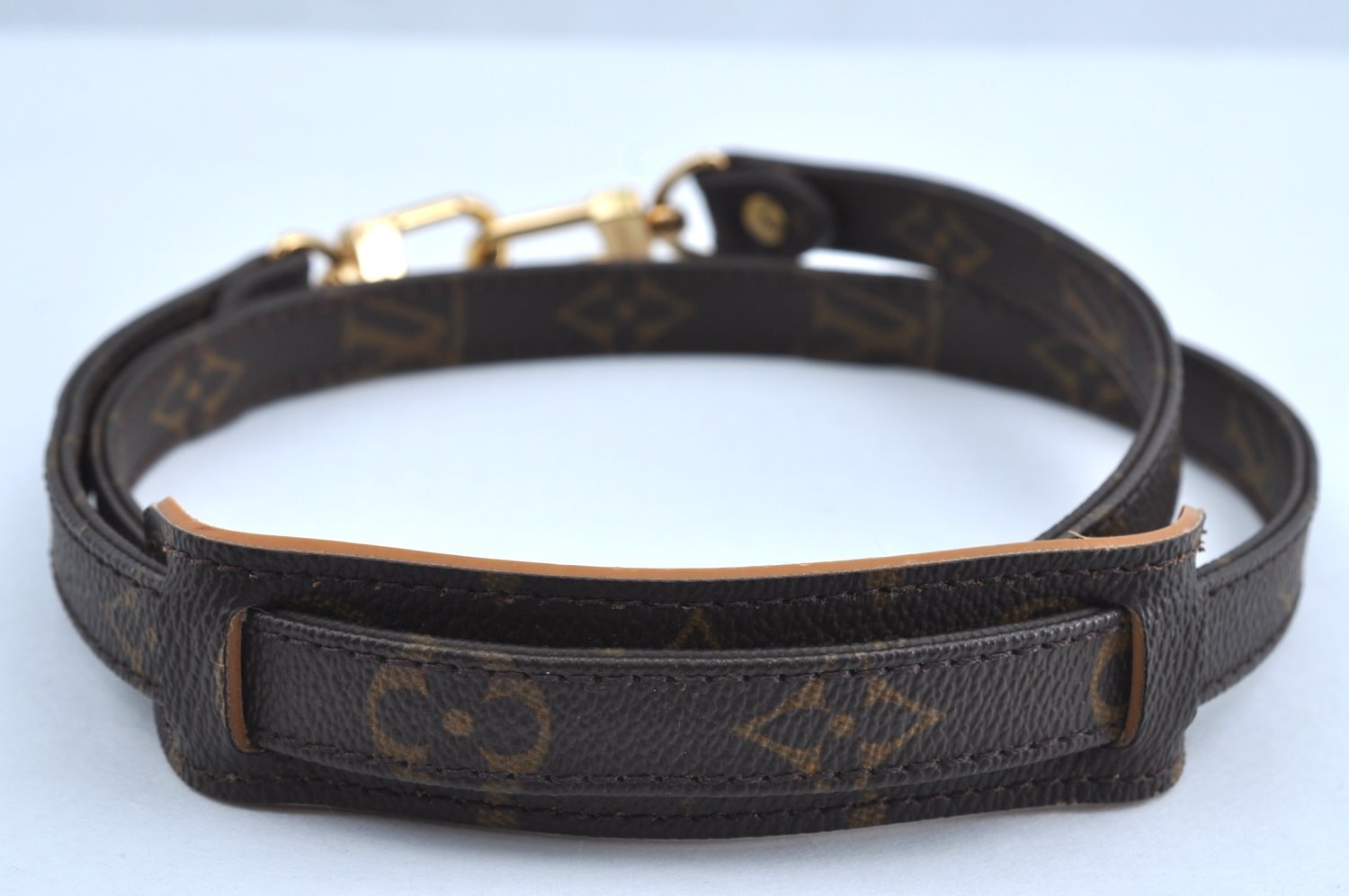 Authentic Louis Vuitton Monogram Shoulder Strap 38.2