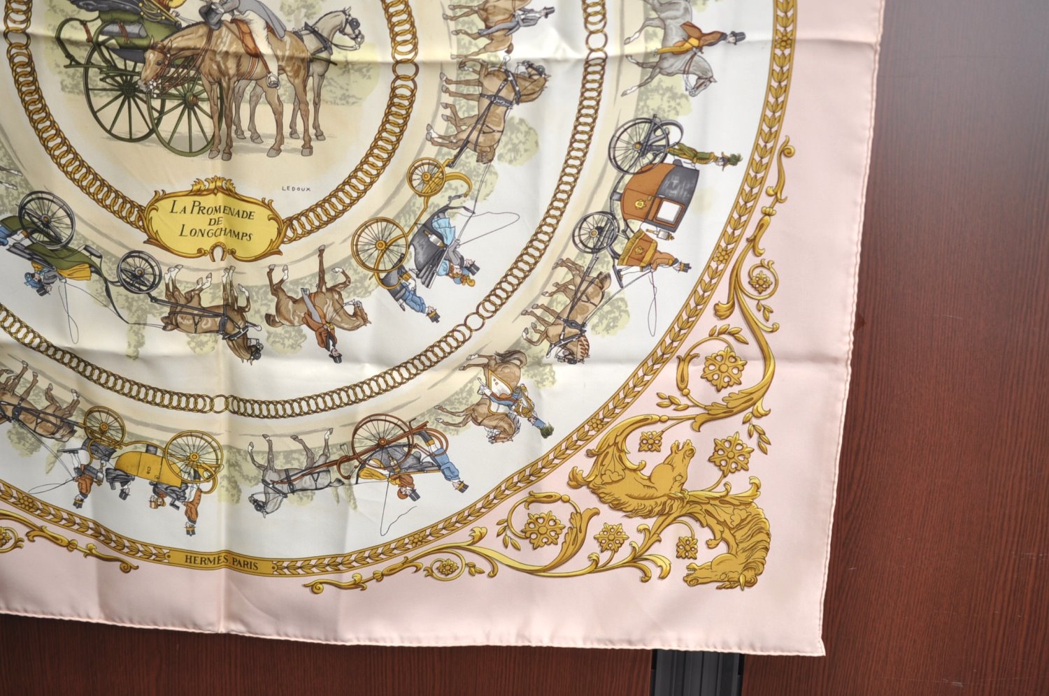 Authentic HERMES Carre 90 Scarf 