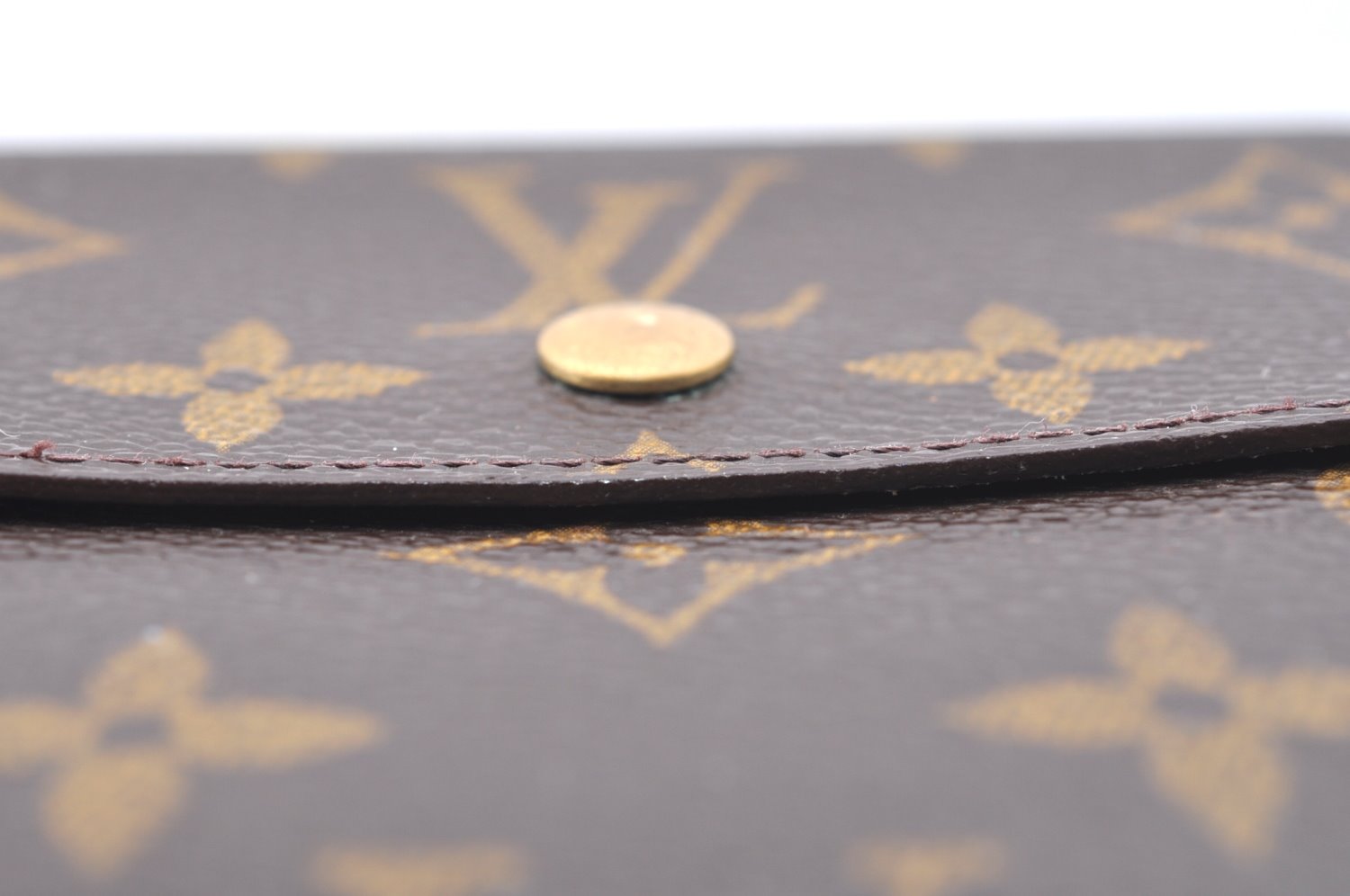 Authentic Louis Vuitton Monogram M61652 Porte Monnaie Billet Carte Credit K6354