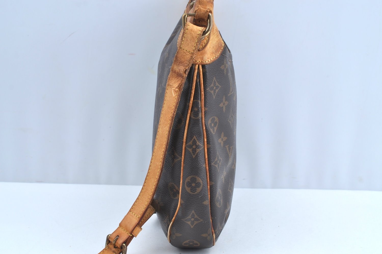 Authentic Louis Vuitton Monogram Odeon PM Shoulder Cross Bag M56390 Junk K6415