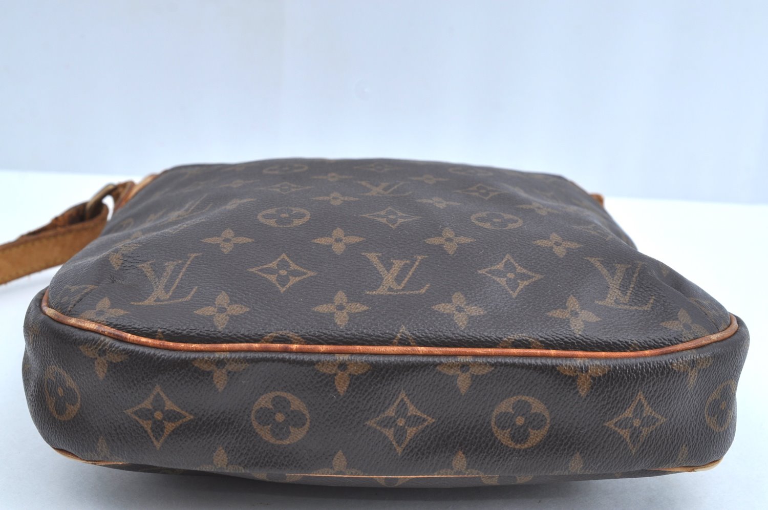 Authentic Louis Vuitton Monogram Odeon PM Shoulder Cross Bag M56390 Junk K6415